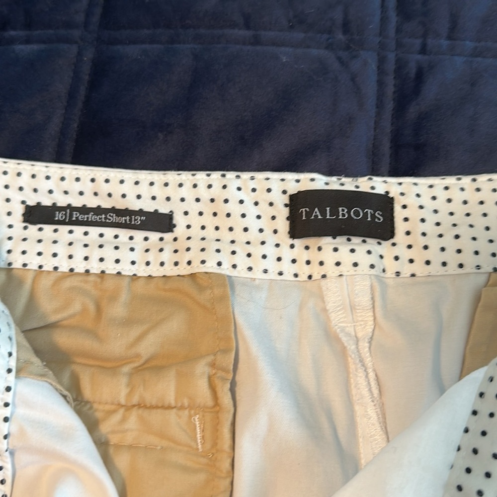 Talbots White Bermuda Shorts - Picture 4 of 7